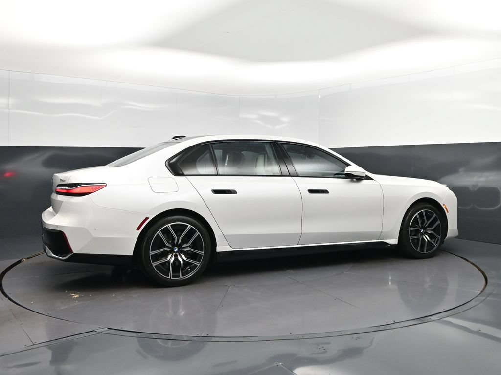 Certified 2024 BMW 740i w/ Executive Package RWD image 8