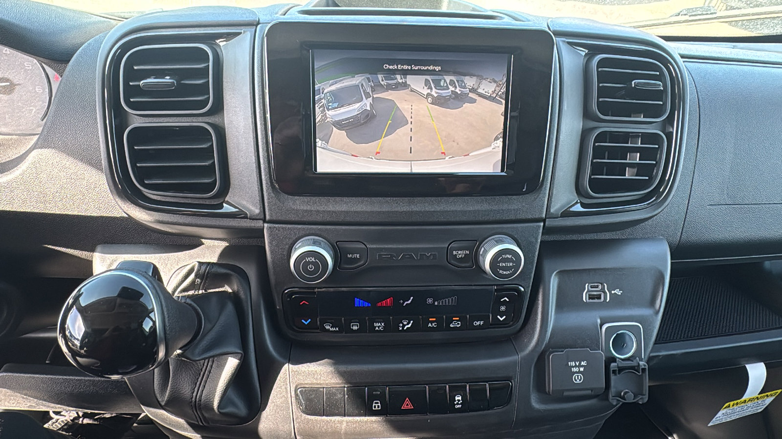 New 2026 RAM ProMaster 2500 w/ Convenience Group image 17