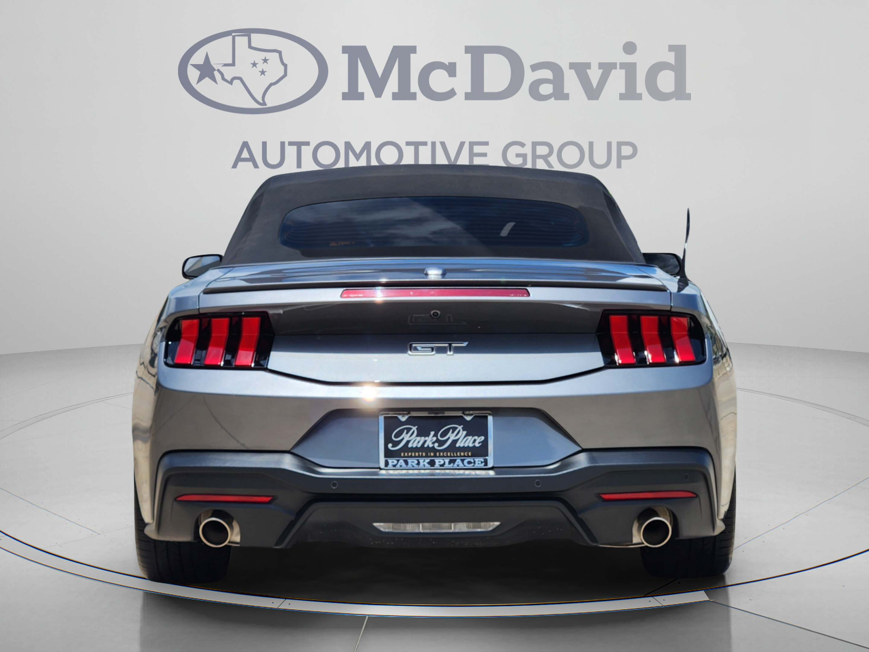 Used 2025 Ford Mustang GT Premium RWD image 5