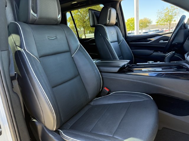 Used 2023 Cadillac Escalade Sport AWD/4WD image 27