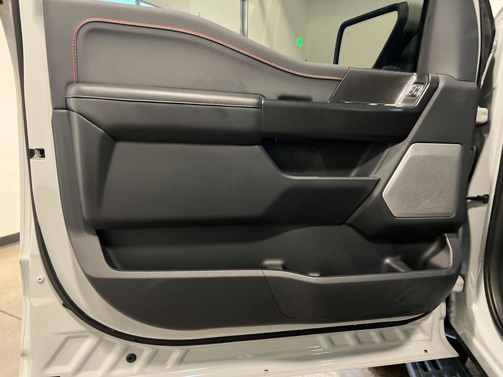 Used 2024 Ford F150 Raptor AWD/4WD image 27