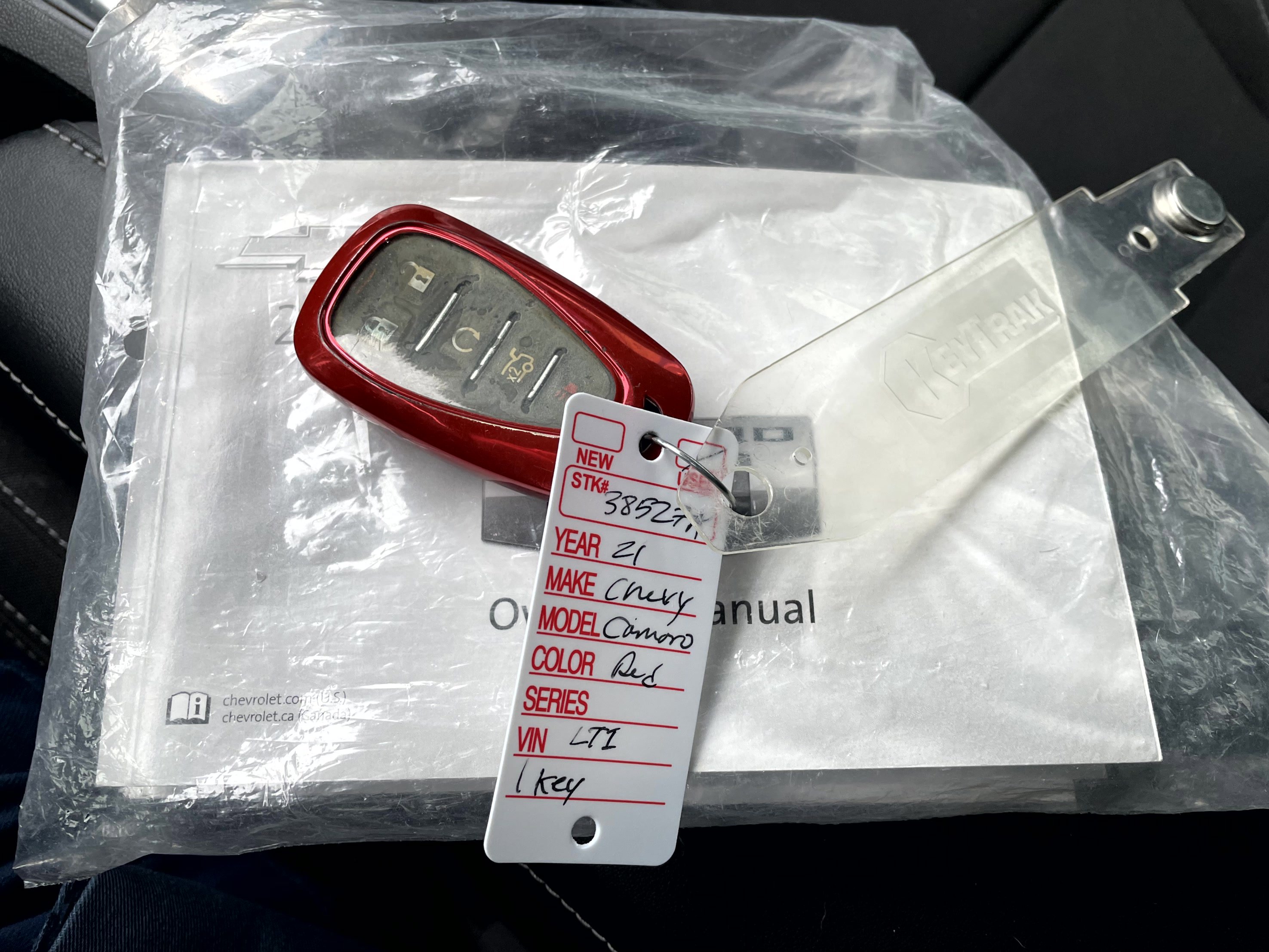 Used 2021 Chevrolet Camaro LT image 18