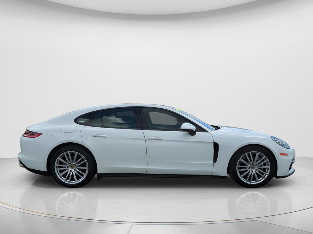 Used 2018 Porsche Panamera 4 AWD/4WD image 4