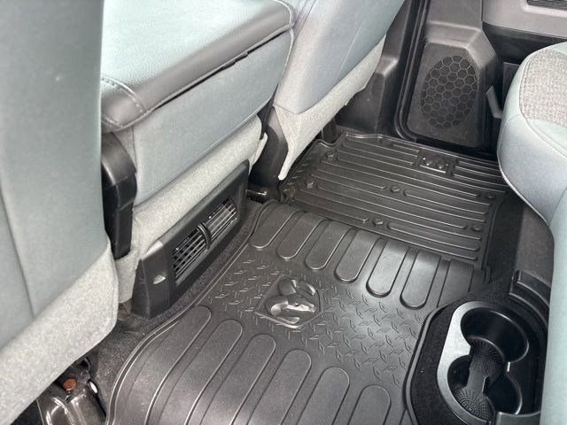 Used 2017 RAM 1500 Outdoorsman image 32