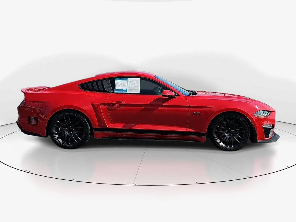 Used 2019 Ford Mustang GT Premium w/ GT Performance Package RWD image 5