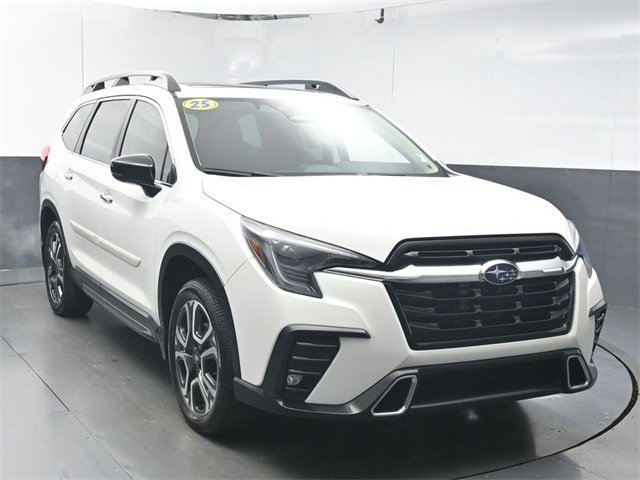 Used 2025 Subaru Ascent Touring w/ Popular Package #1 image 2