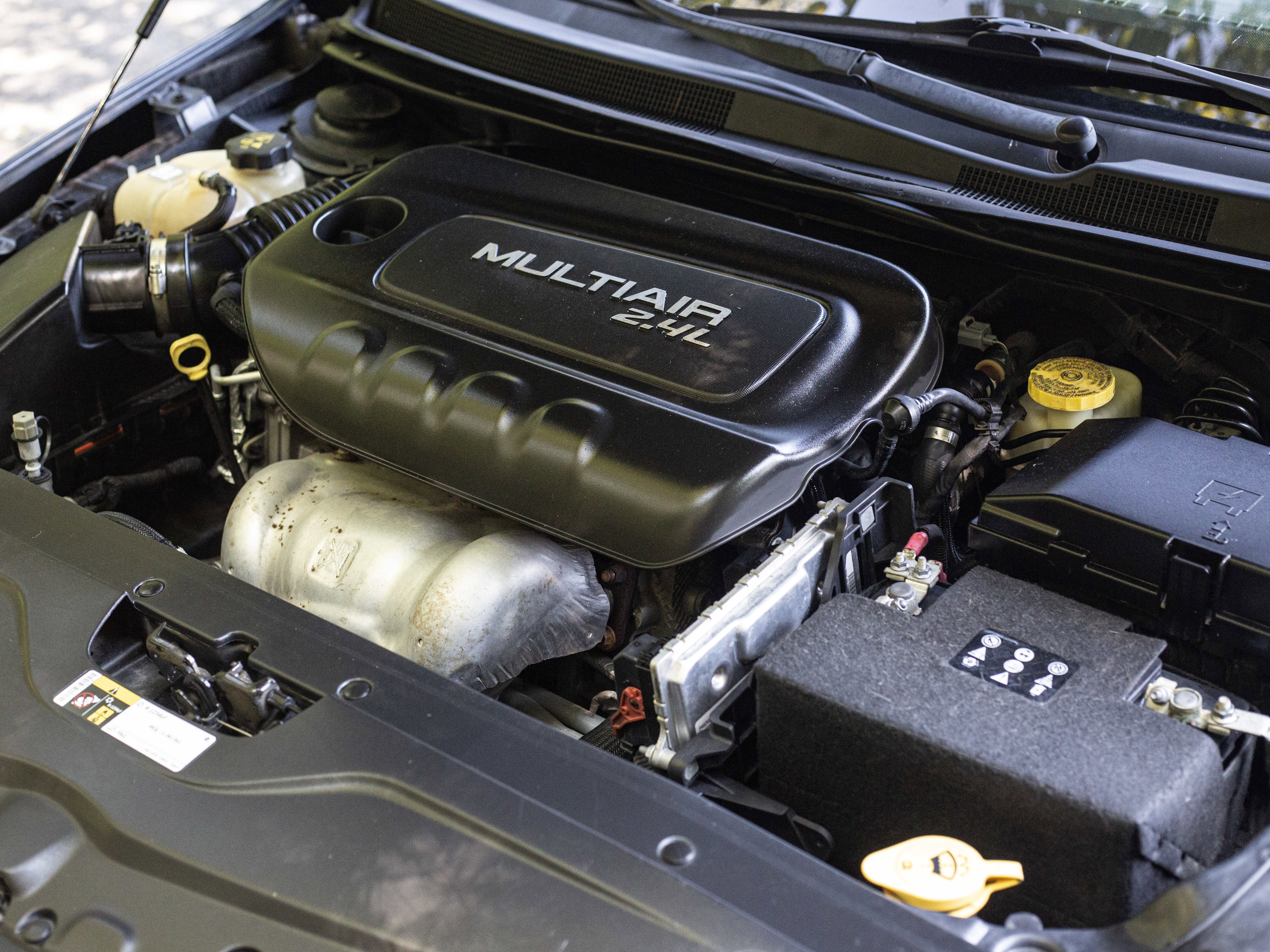 Used 2017 Chrysler 200 Limited Platinum image 52