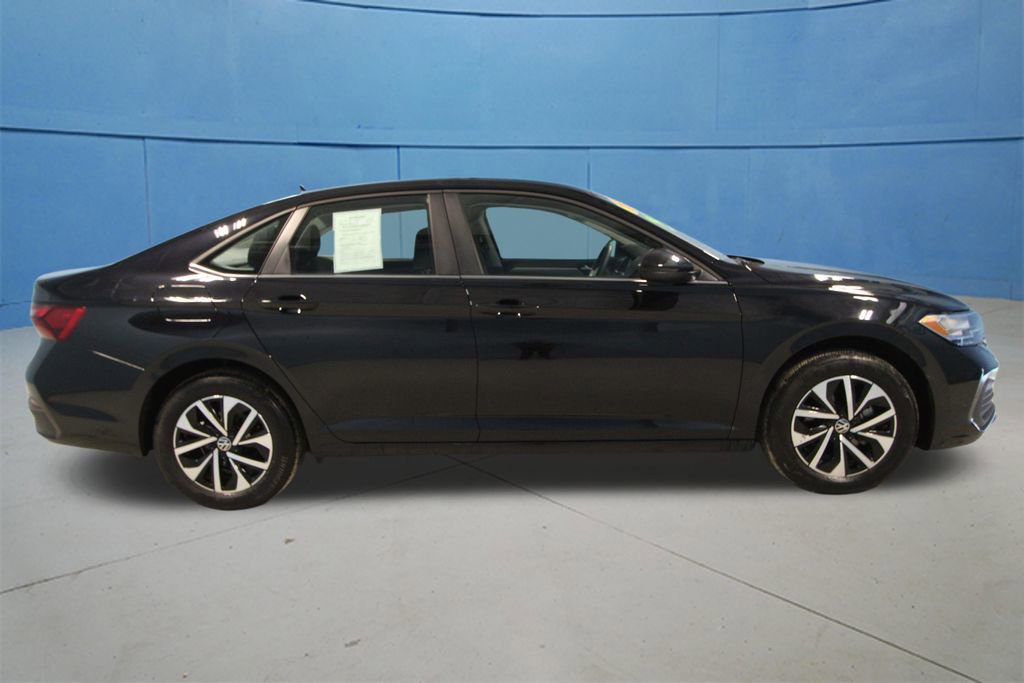 Used 2024 Volkswagen Jetta S FWD image 27