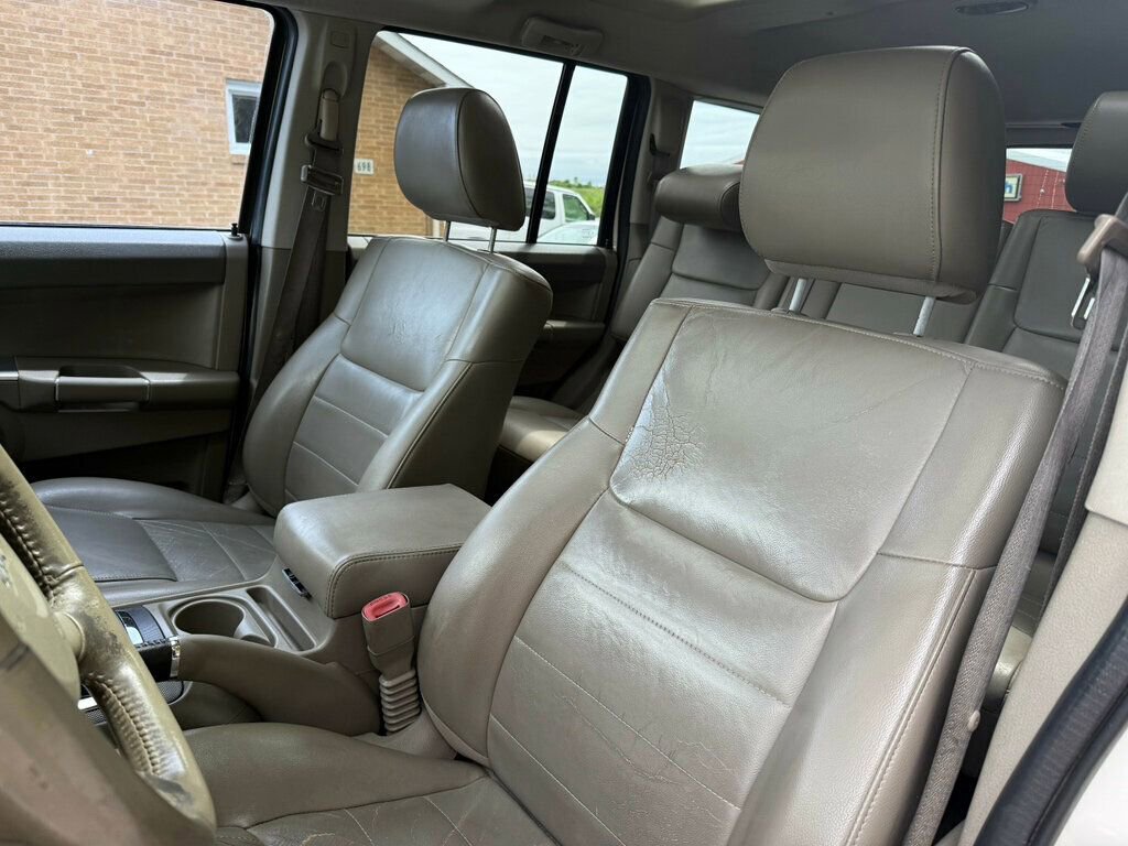 Used 2010 Jeep Commander Sport w/ Sun/Sound Group AWD/4WD image 18