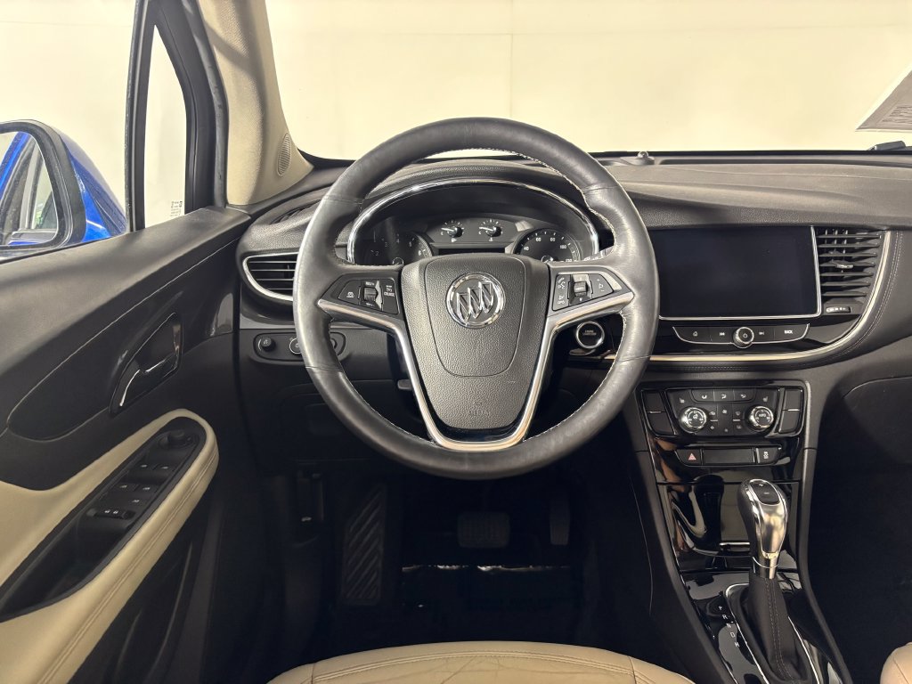 Used 2018 Buick Encore Essence w/ Experience Buick Package AWD/4WD image 17