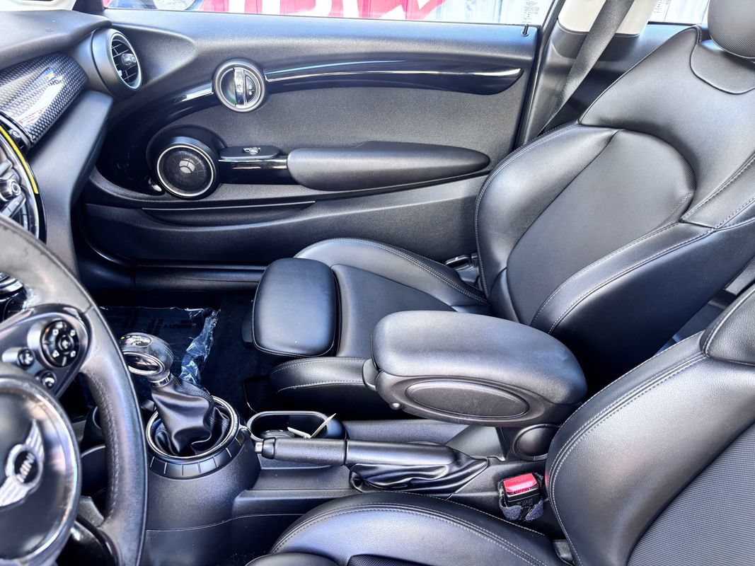 Used 2015 MINI Cooper S FWD image 31