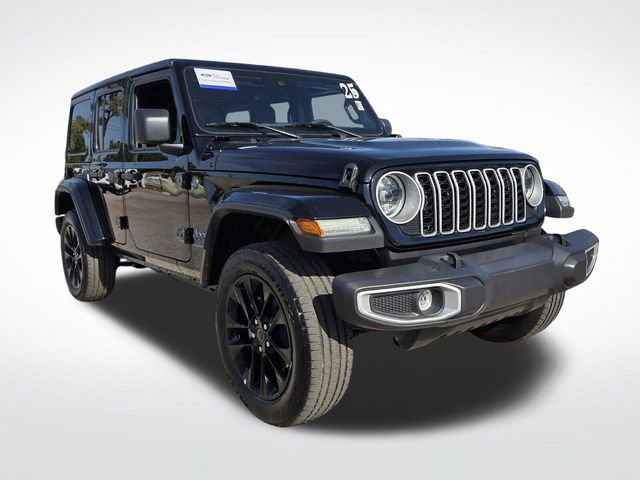 Used 2025 Jeep Wrangler Unlimited Sahara w/ Safety Group AWD/4WD image 1