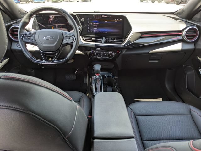 Used 2025 Chevrolet Trax RS w/ Driver Confidence Package FWD image 15