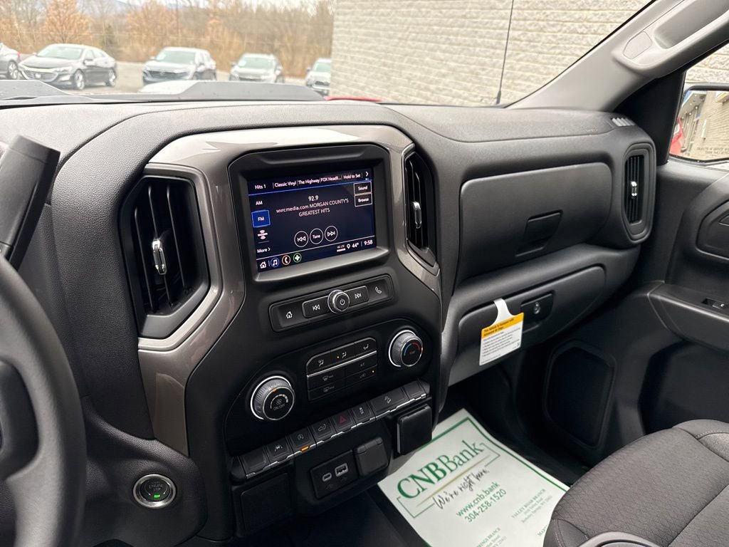 New 2026 Chevrolet Silverado 1500 Custom Trail Boss w/ LPO, Dark Essentials Package AWD/4WD image 32