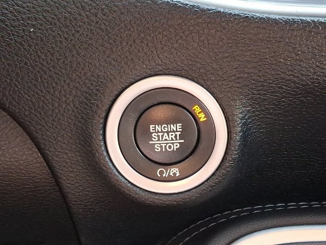 Used 2019 Dodge Challenger R/T w/ Cold Weather Group RWD image 22