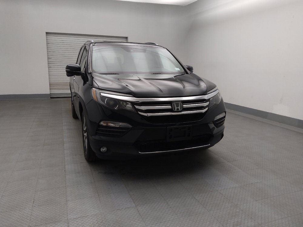 Used 2018 Honda Pilot Touring image 14