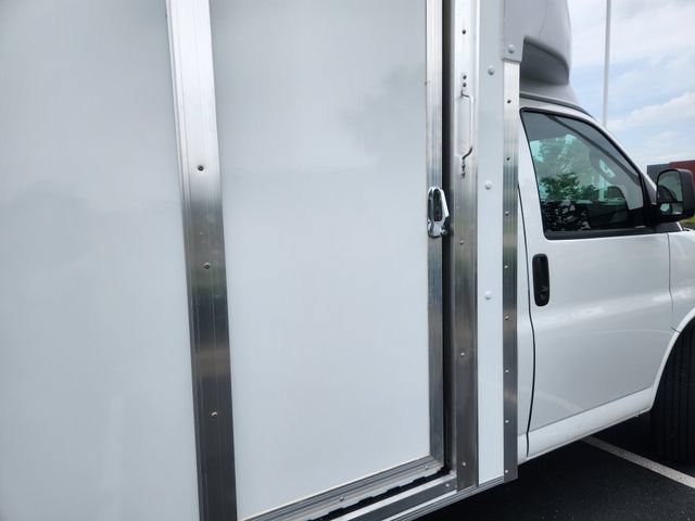New 2024 Chevrolet Express 3500 w/ Power Convenience Package RWD image 25