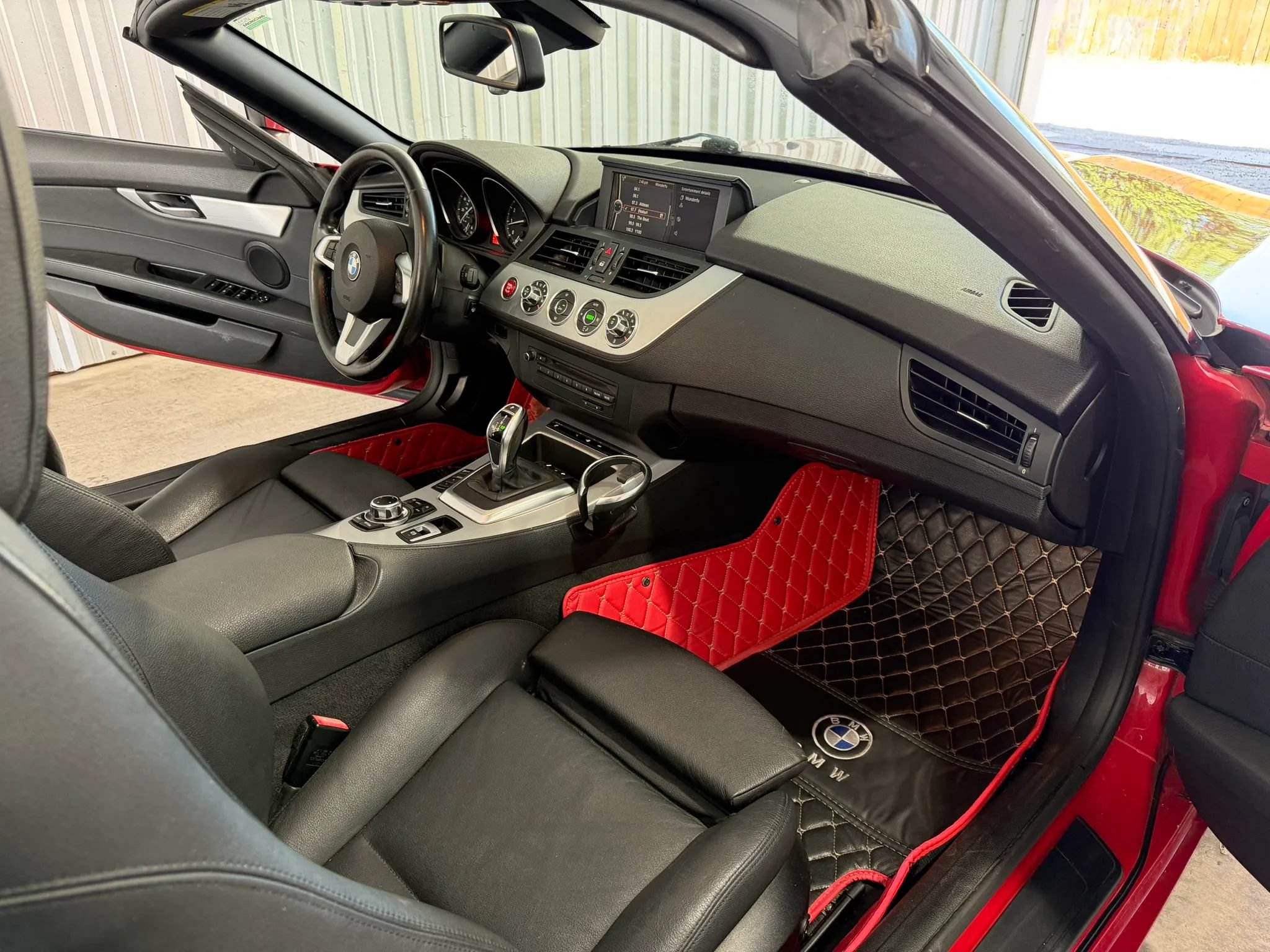 Used 2012 BMW Z4 sDrive28i w/ Sport Pkg RWD image 32