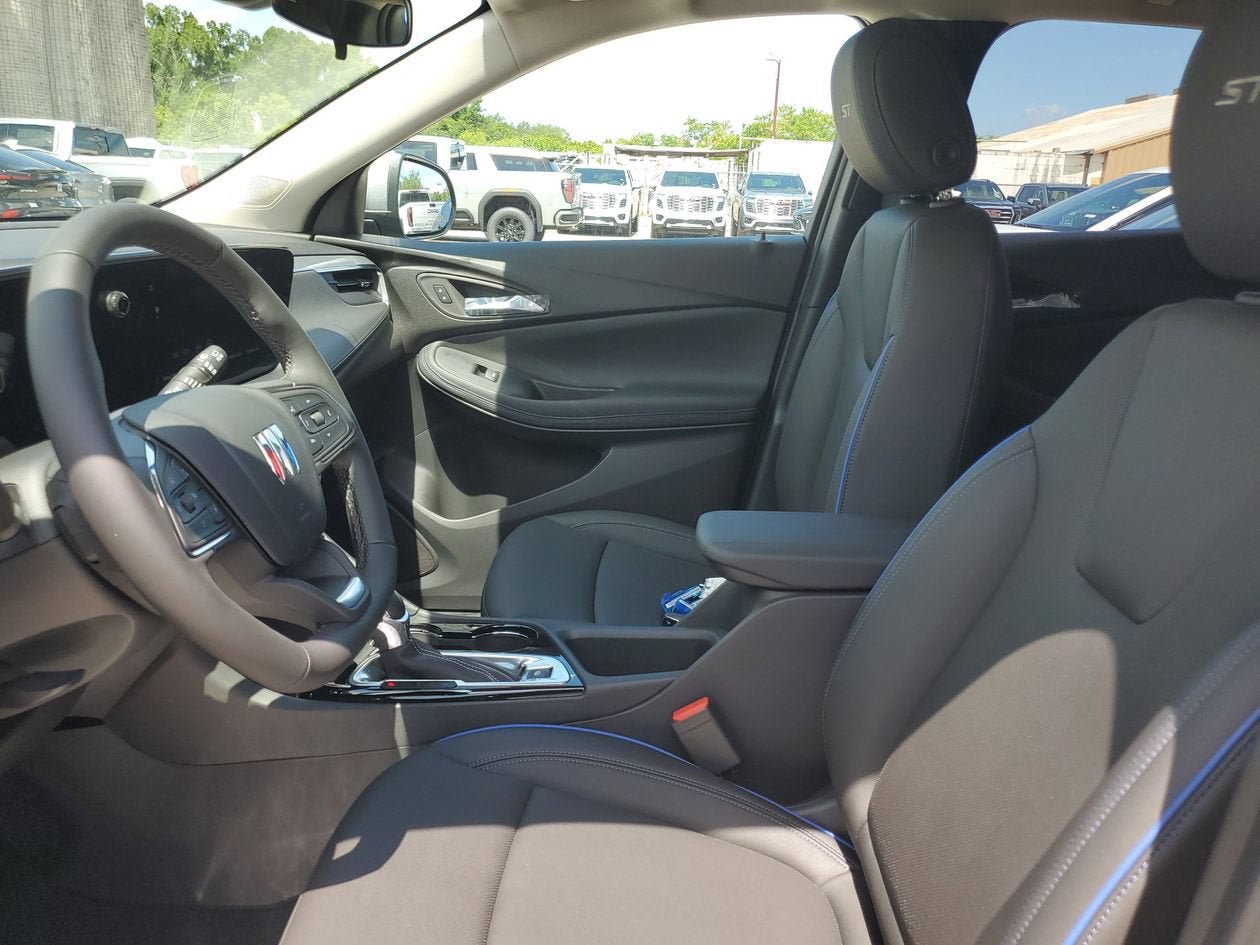 New 2026 Buick Encore GX Sport Touring w/ Comfort Package FWD image 18