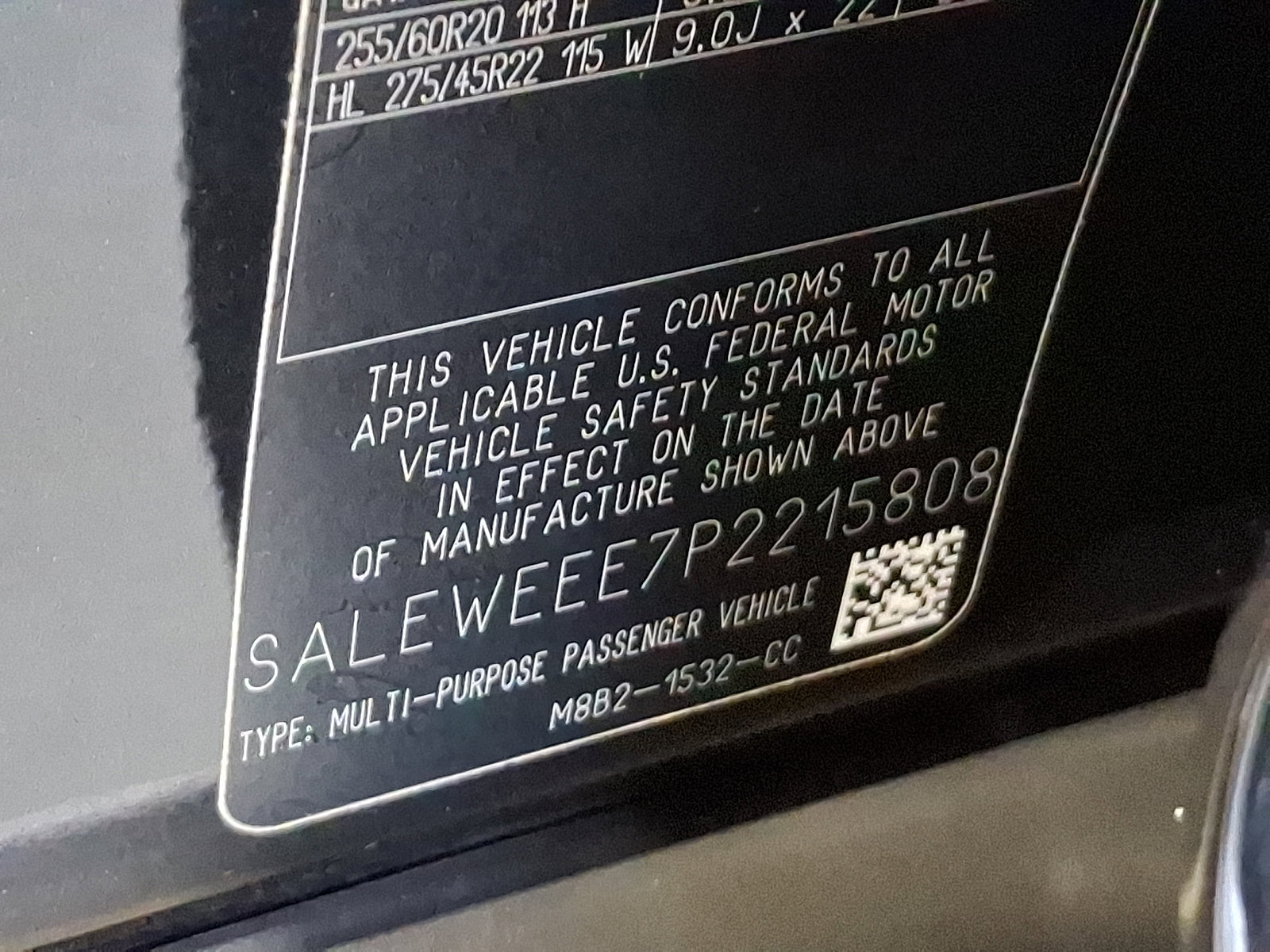 Certified 2023 Land Rover Defender 110 V8 image 28