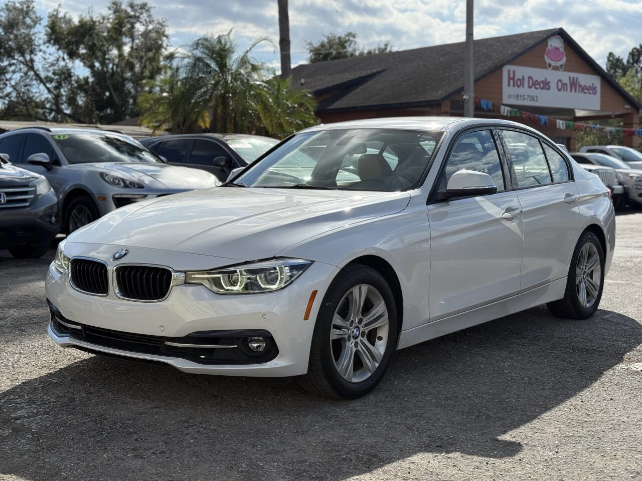 Used 2016 BMW 328i Sedan image 2