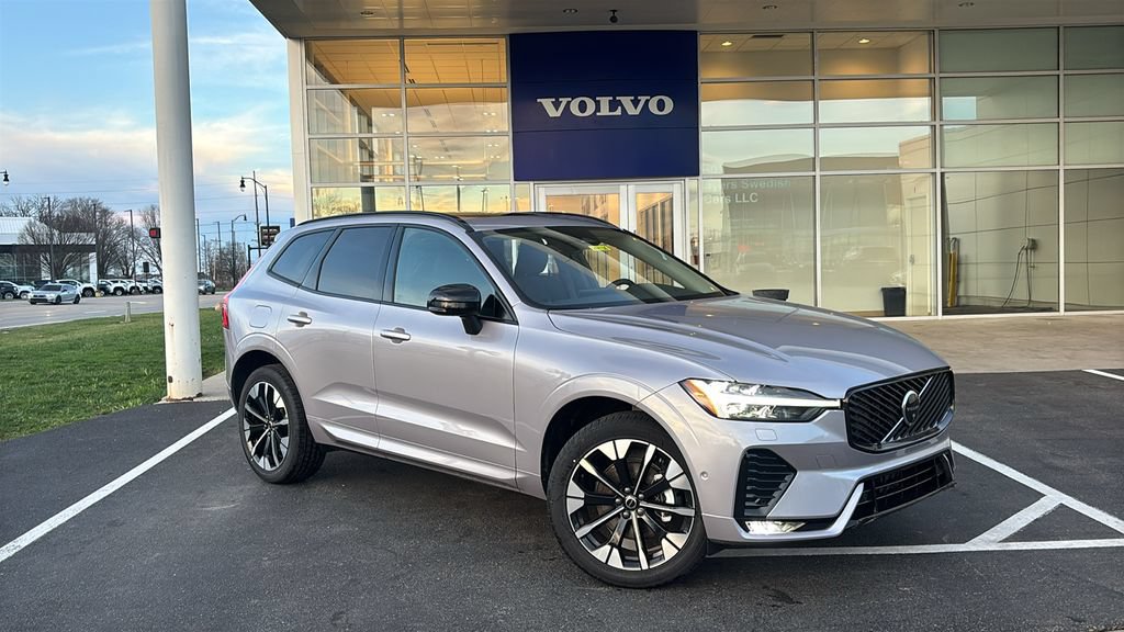 New 2026 Volvo XC60 B5 Plus w/ Protection Package Premier AWD/4WD image 2