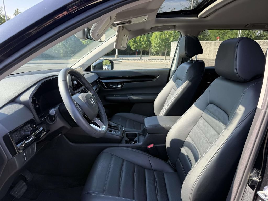 Used 2025 Honda CR-V EX-L image 13