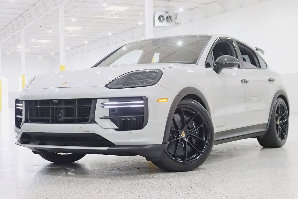 Used 2024 Porsche Cayenne Turbo GT AWD/4WD image 6