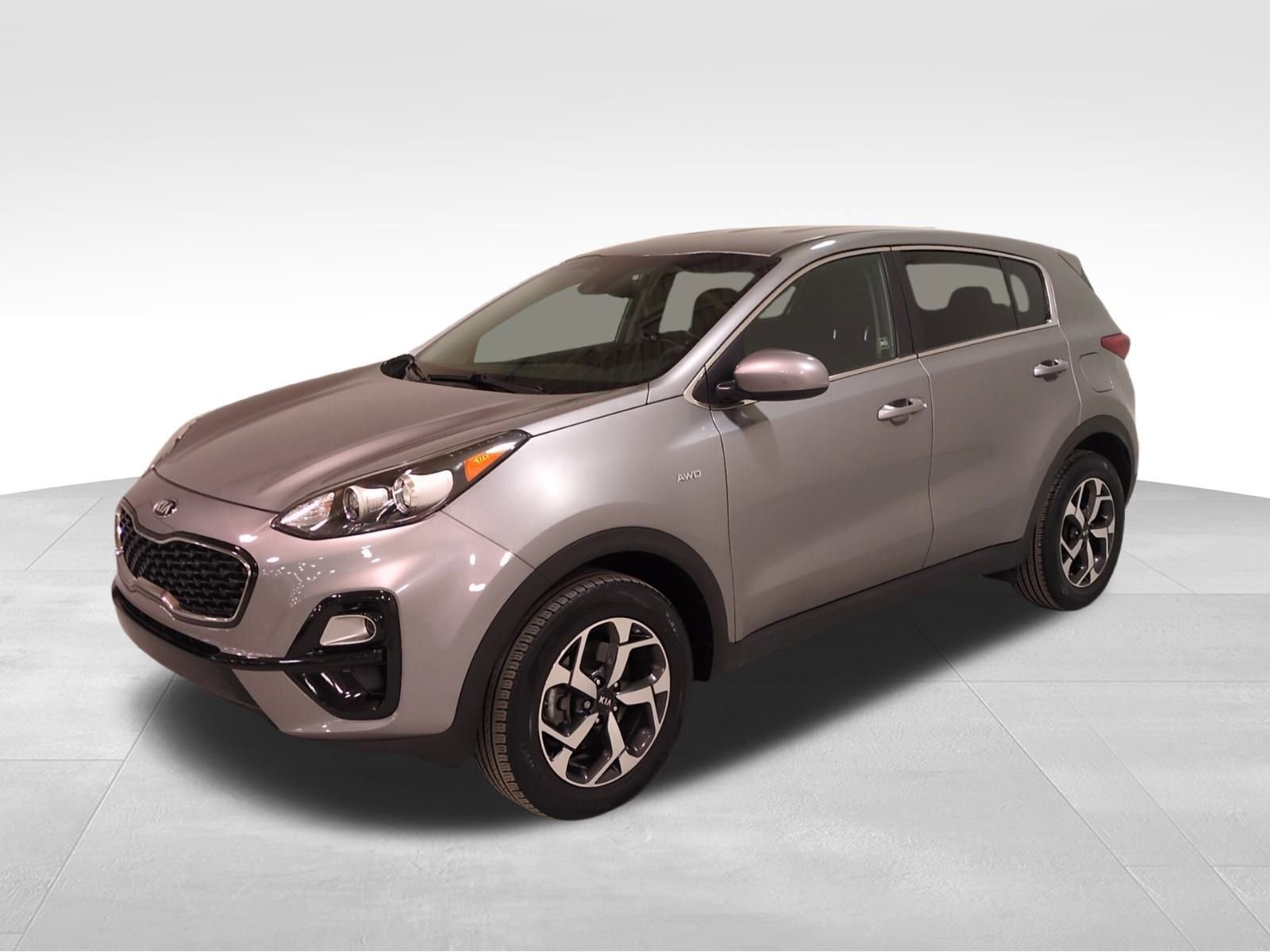 Used 2020 Kia Sportage LX image 7