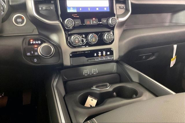New 2026 RAM 1500 Express AWD/4WD image 7