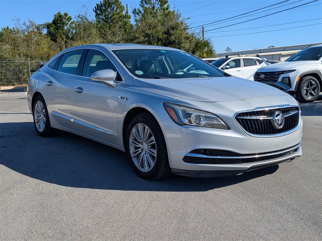 Used 2018 Buick LaCrosse Essence w/ Sun and Shade Package image 3