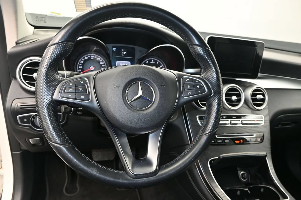 Used 2016 Mercedes-Benz GLC 300 image 19
