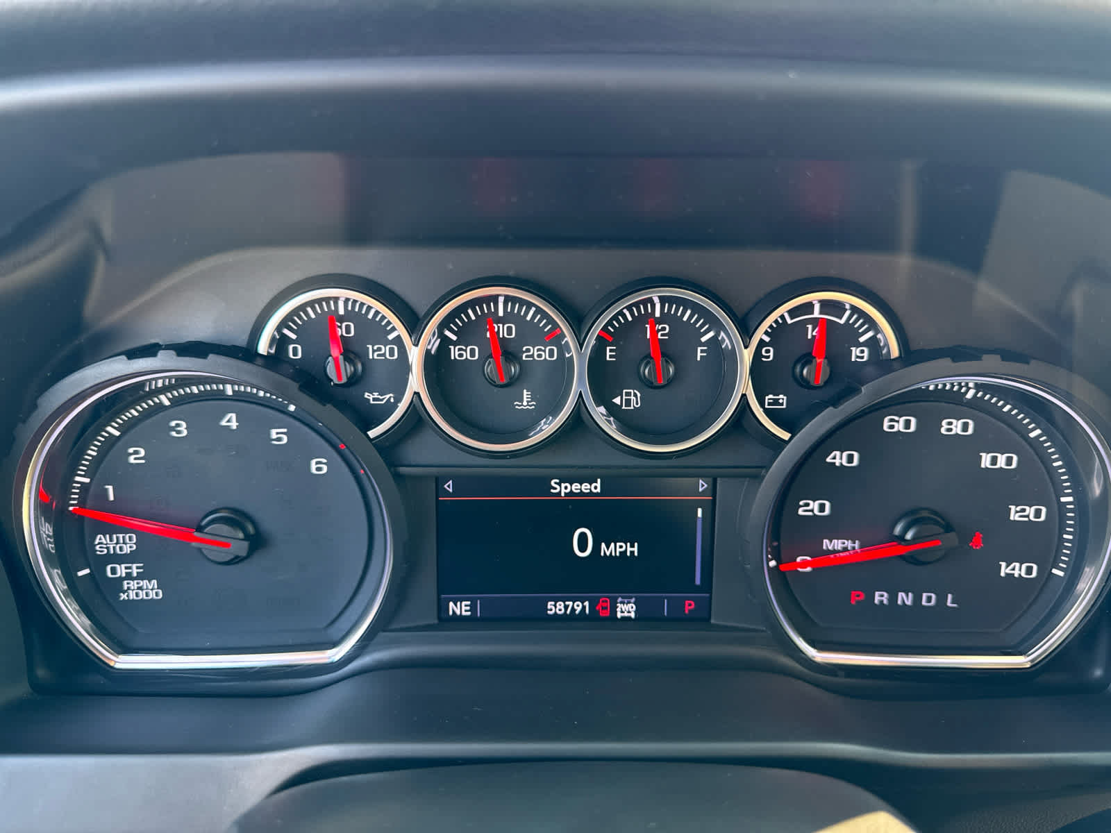 Certified 2022 Chevrolet Silverado 1500 LT AWD/4WD image 15