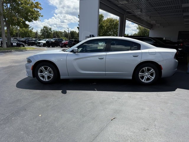 Used 2022 Dodge Charger SXT image 5