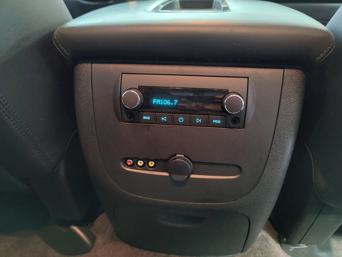 Used 2011 GMC Sierra 2500 Denali AWD/4WD image 19