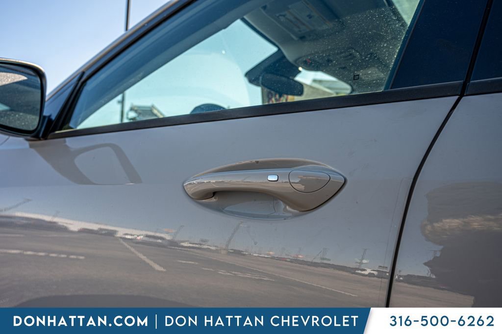 New 2026 Chevrolet Trax ACTIV w/ Sunroof Package image 31