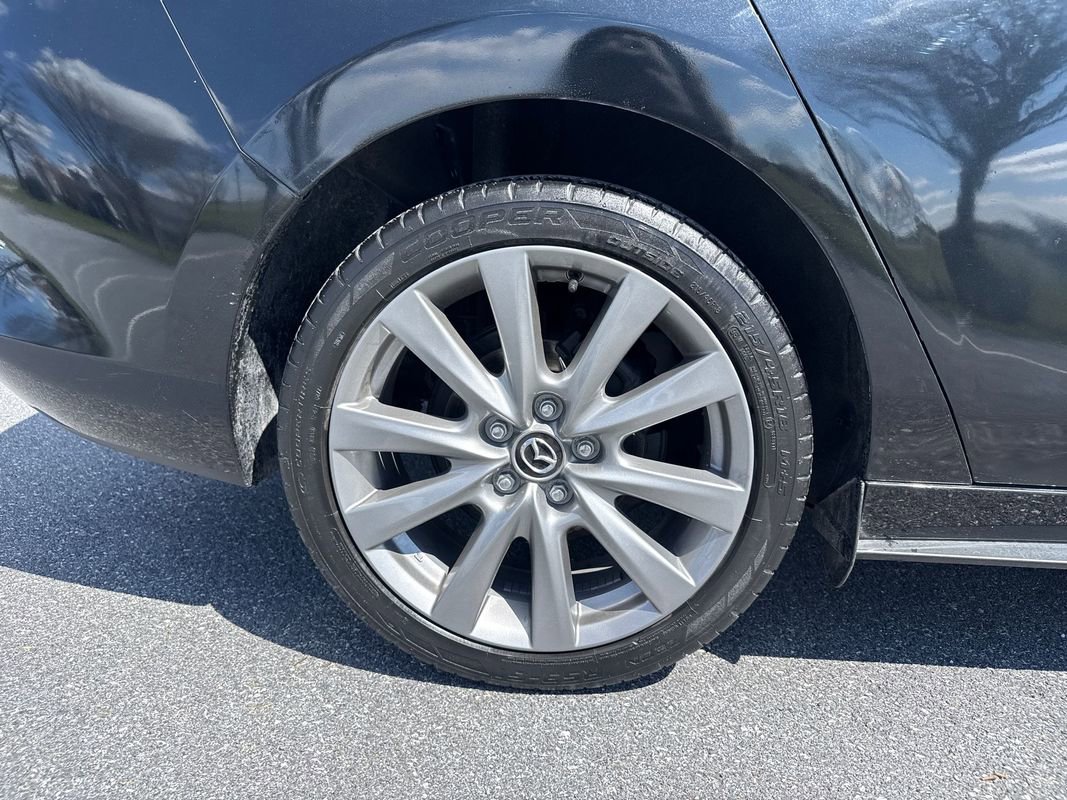 Used 2021 MAZDA MAZDA3 s image 33