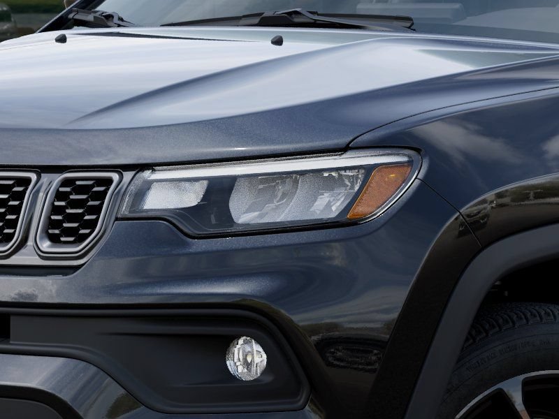 New 2026 Jeep Compass Latitude AWD/4WD image 10