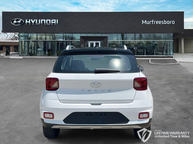 New 2026 Hyundai Venue SEL FWD image 6