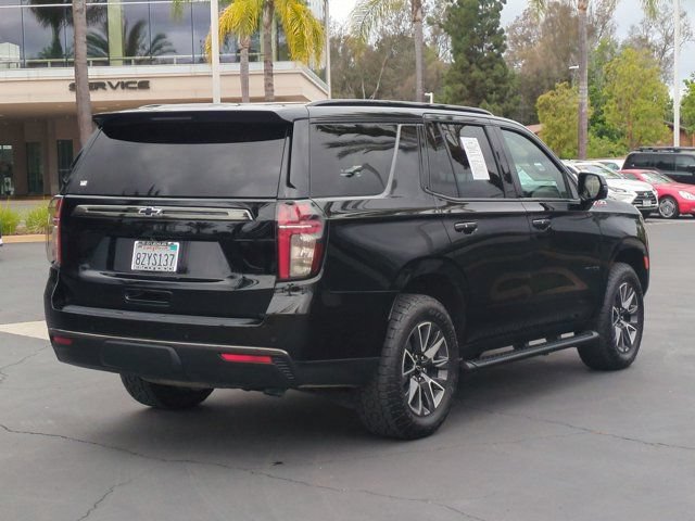Used 2022 Chevrolet Tahoe Z71 w/ Luxury Package AWD/4WD image 5