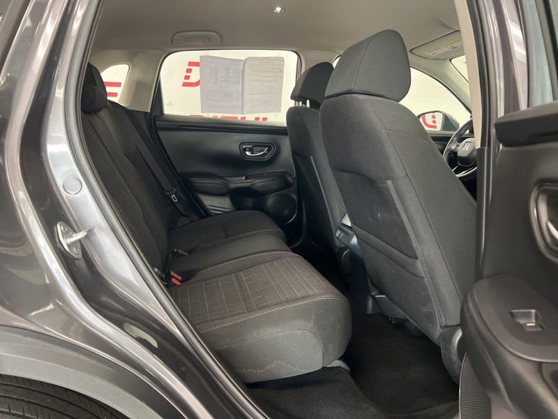 Used 2024 Honda HR-V LX image 10
