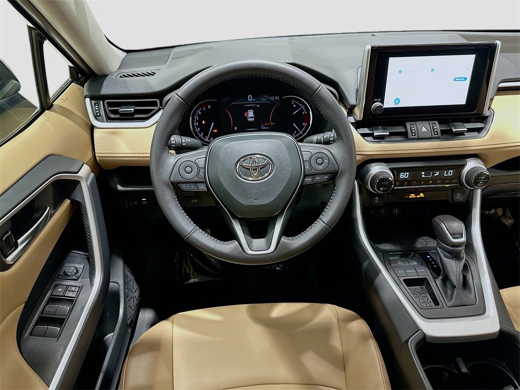 Used 2025 Toyota RAV4 XLE Premium image 22