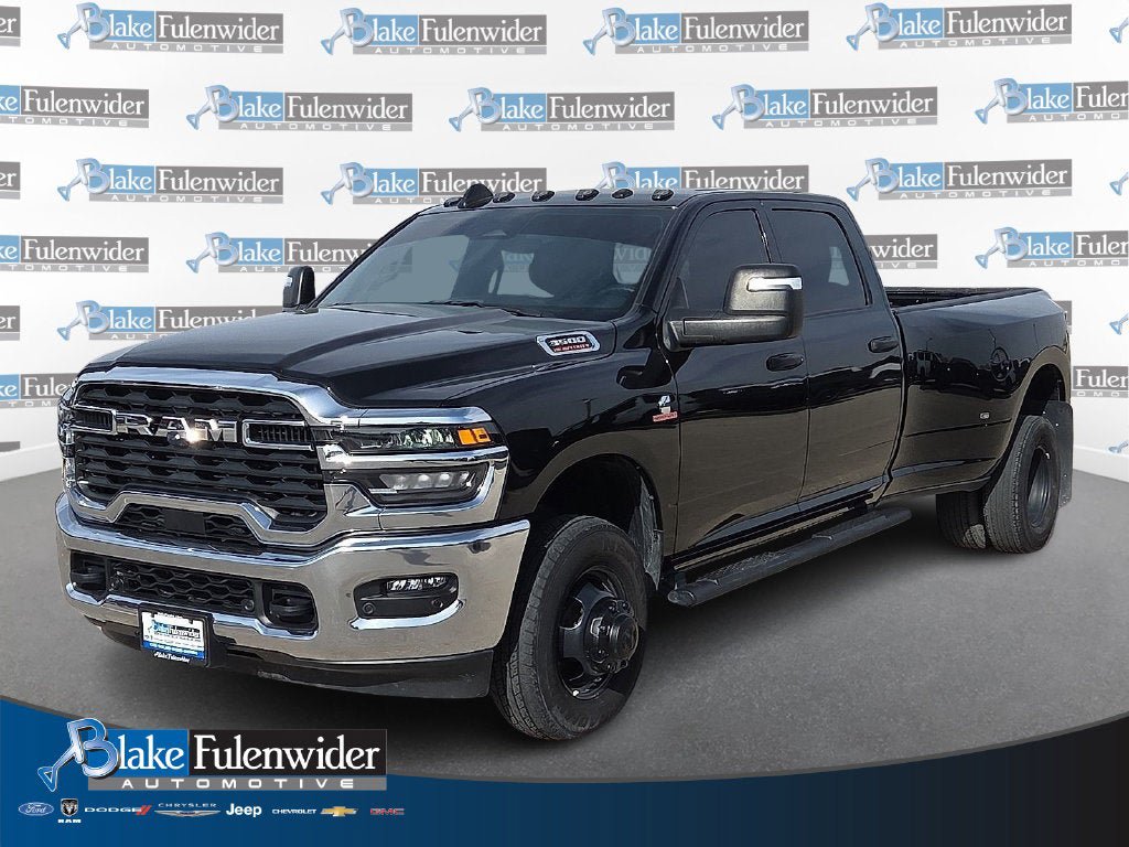 Used 2025 RAM 3500 Tradesman AWD/4WD image 1