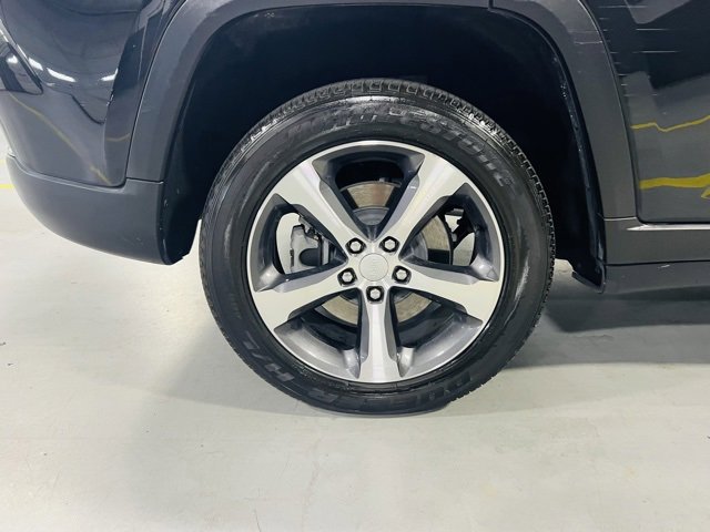 Used 2023 Jeep Grand Cherokee 4WD 4xe w/ Luxury Tech Group II image 15