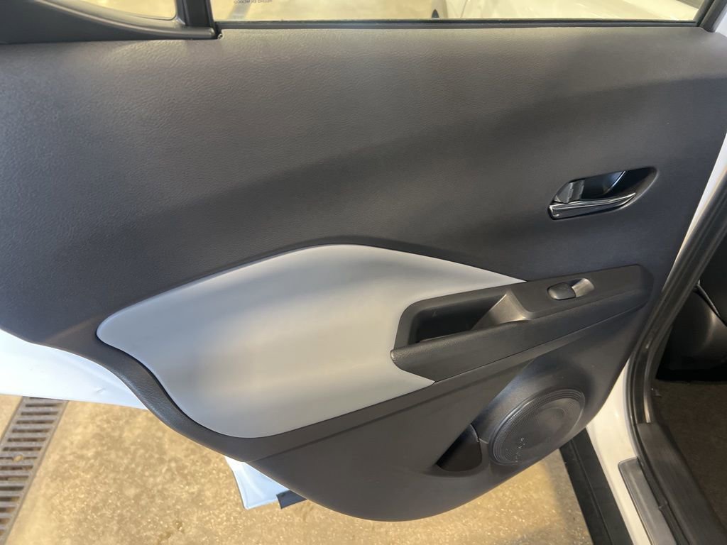 Certified 2024 Nissan Kicks SR w/ SR Premium Package image 10