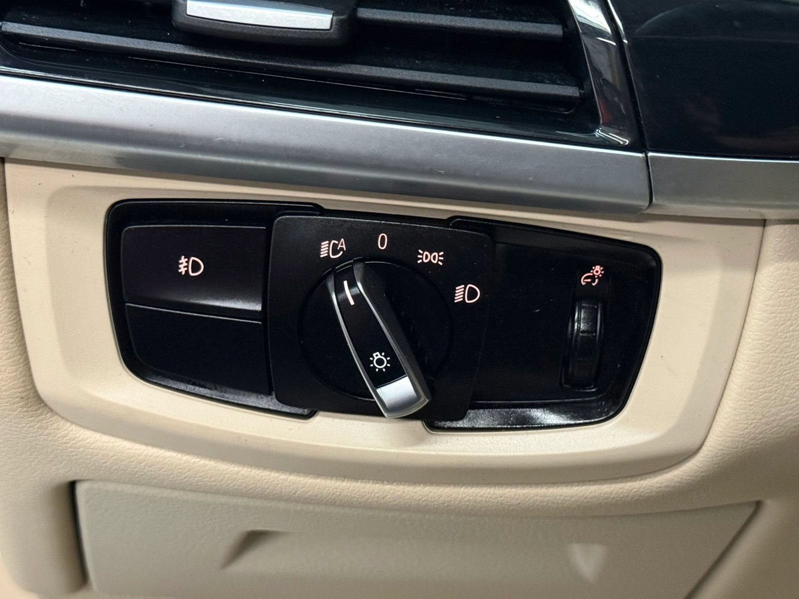 Used 2014 BMW X5 xDrive35i AWD/4WD image 28
