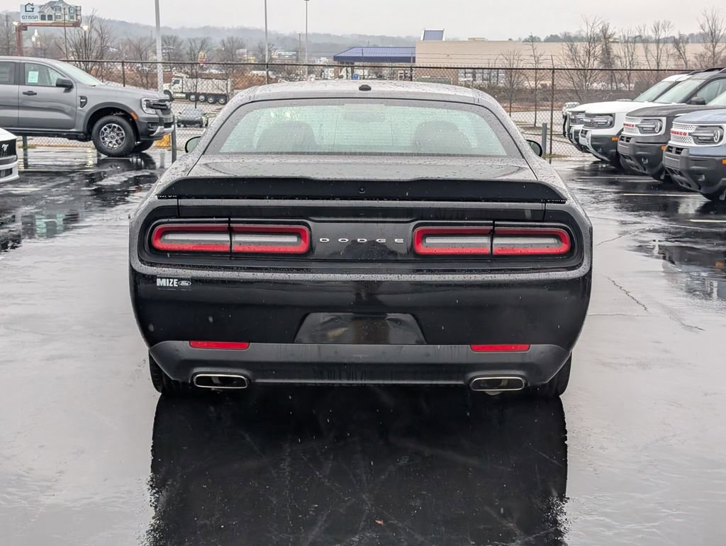 Used 2023 Dodge Challenger GT image 8