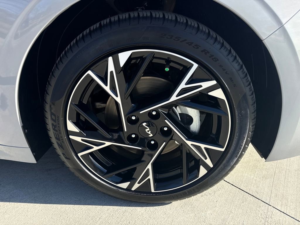 Used 2025 Kia K5 GT-Line image 17