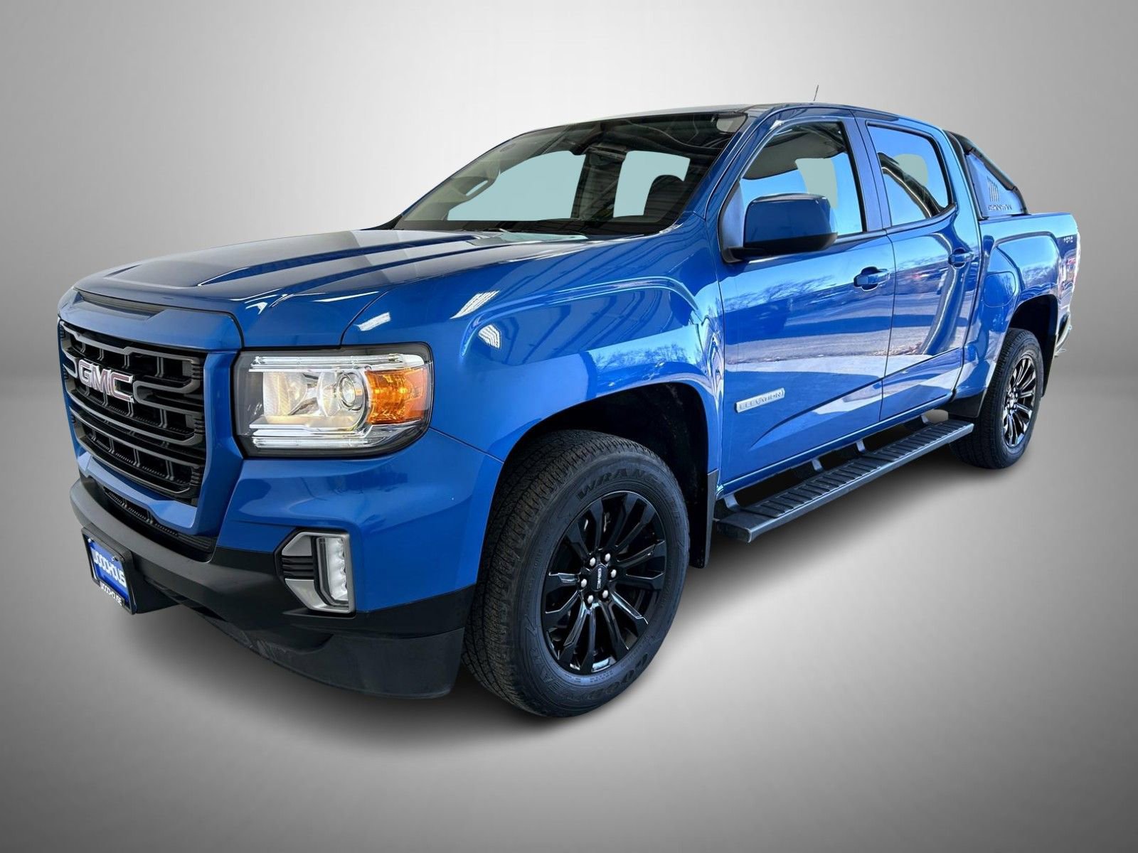 Used 2022 GMC Canyon Elevation image 1