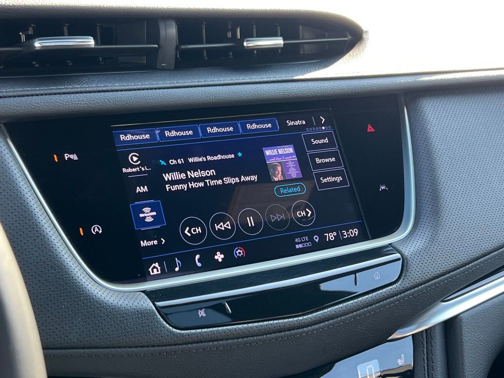 Certified 2023 Cadillac XT6 Luxury image 44